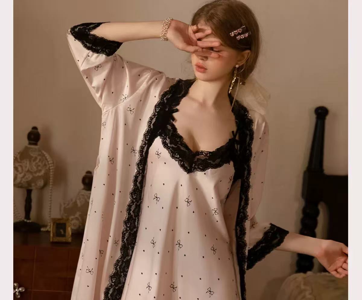 Seksowna letnia bielizna nocna – Robe Silk Women recenzja i cena